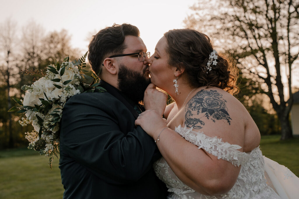 Farmhouse wedding, tucked away in Pennsylvania's Pocono Mountains