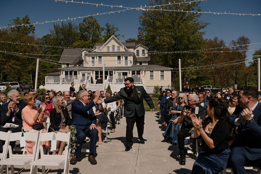 Farmhouse wedding, tucked away in Pennsylvania's Pocono Mountains