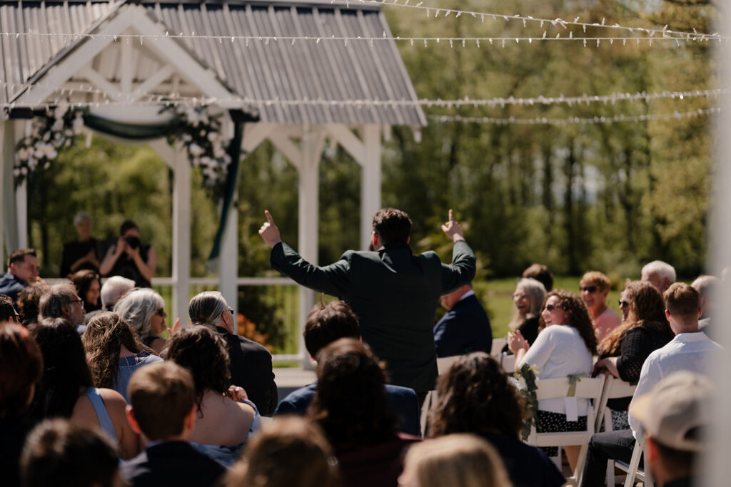 Farmhouse wedding, tucked away in Pennsylvania's Pocono Mountains