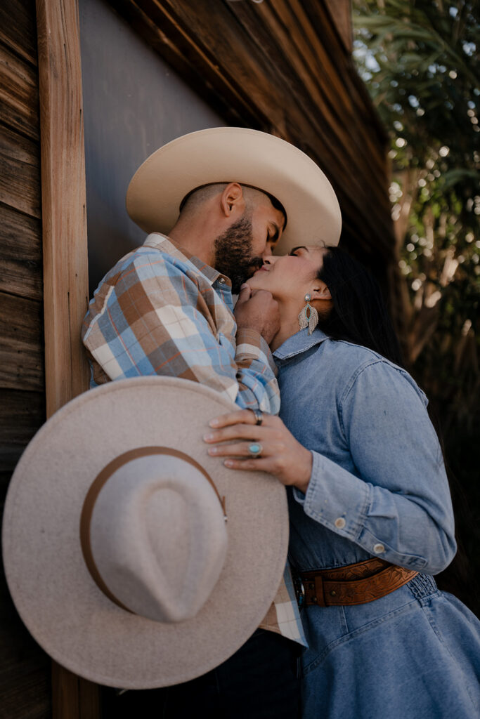 Joshua Tree Couples Photoshoot 